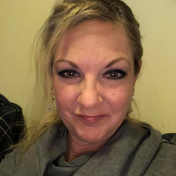 Meet your Posher, Megan - Picture 1 of 1